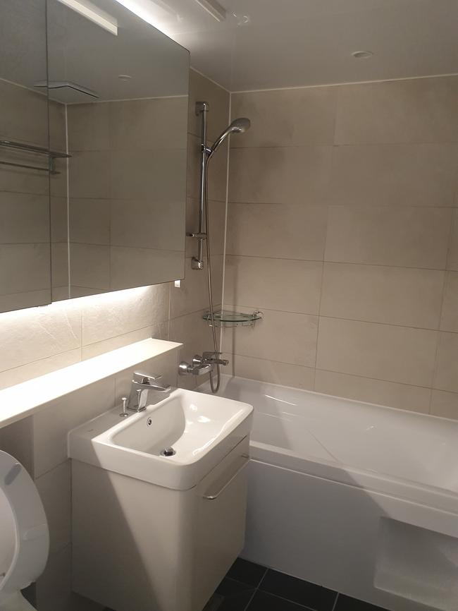 하동군 화장실역류청소, 스팅거클리닝의 전문 서비스로 문제 해결!