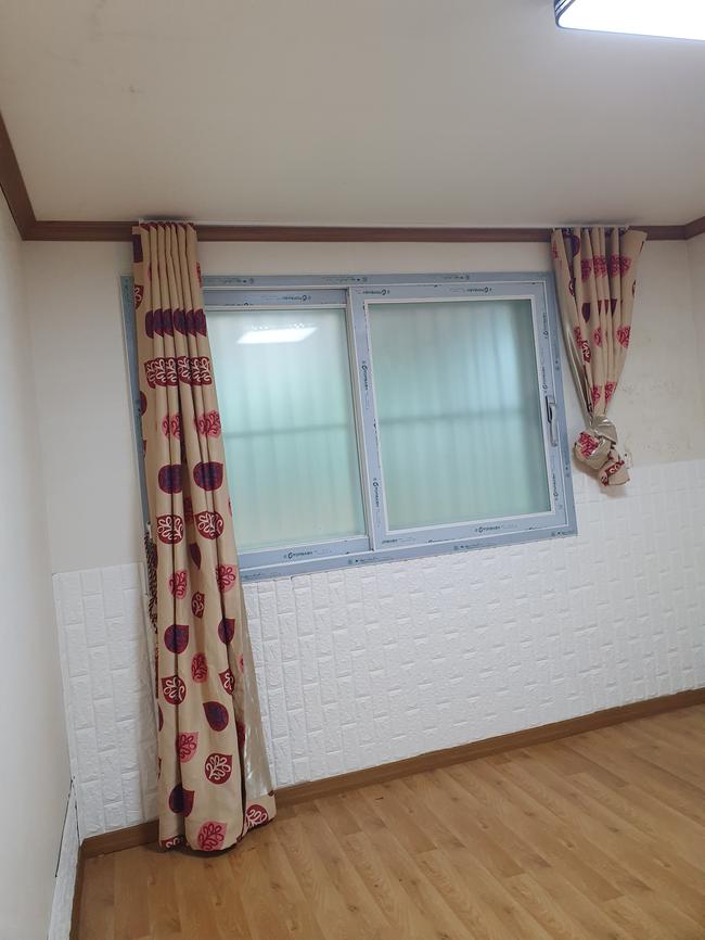 성주군에서 전문 입주청소와 창틀청소를 제공하는 스팅거클리닝