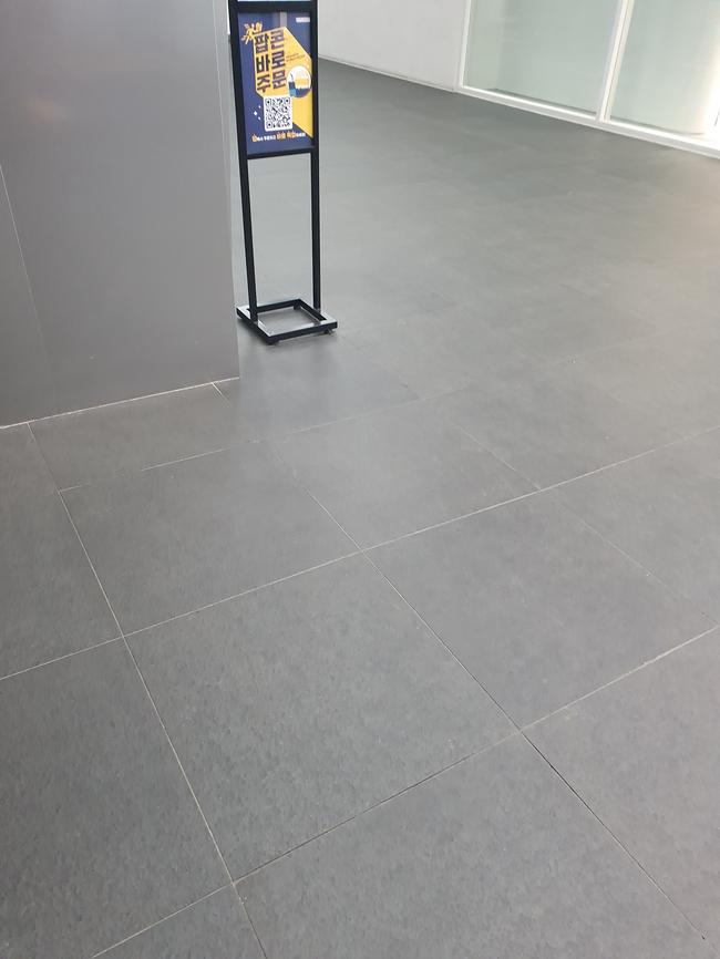 군위군 야간청소 전문업체 – 스팅거클리닝의 맞춤형 청소 서비스