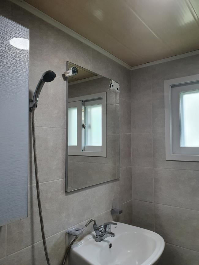 사천시 저렴한 입주청소, 스팅거클리닝의 전문 서비스로 새 집을 깨끗하게!