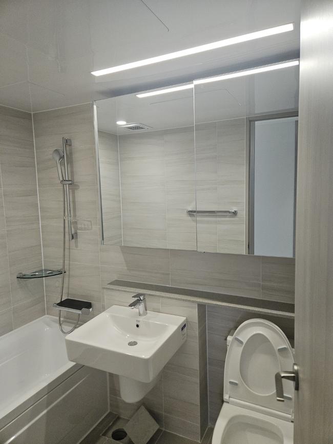 산본신도시 엘리베이터청소, 스팅거클리닝의 전문 서비스로 깨끗함을 유지하세요