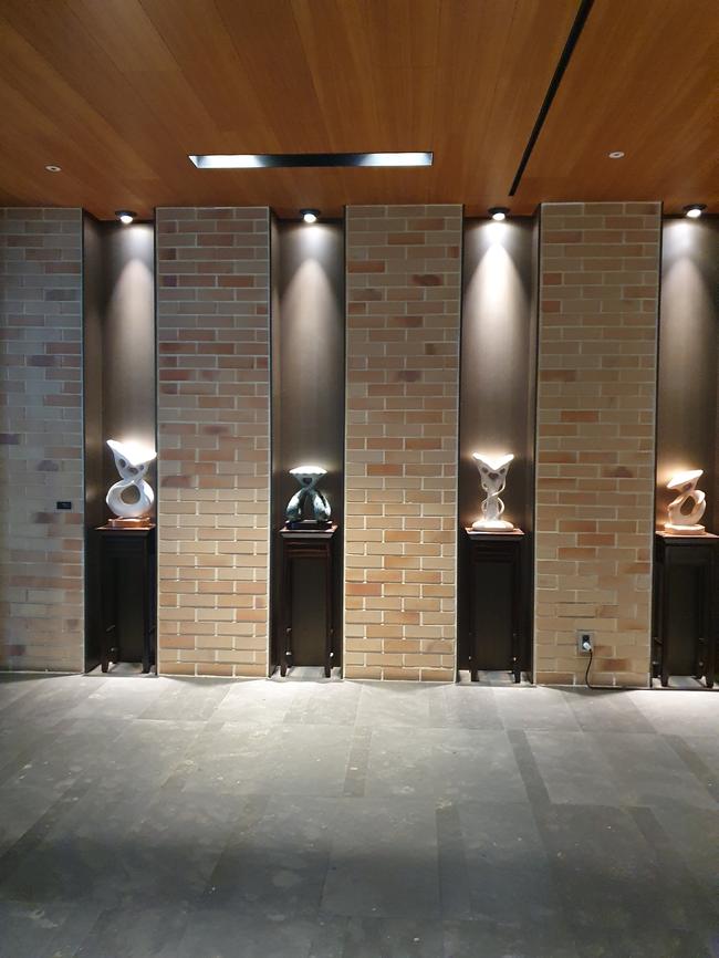 울산 중구 벽지 곰팡이 제거, 전문 청소 업체 스팅거클리닝의 해결책