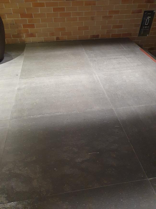 울산신시가지 모델하우스 철거청소, 스팅거클리닝의 전문 서비스로 완벽하게!