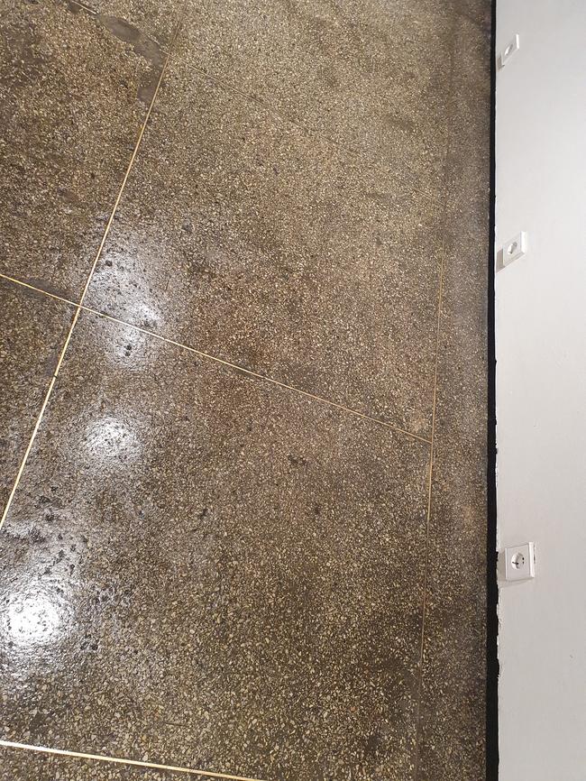 물때 제거 전문 청소 서비스 - 스팅거클리닝의 차별화된 접근