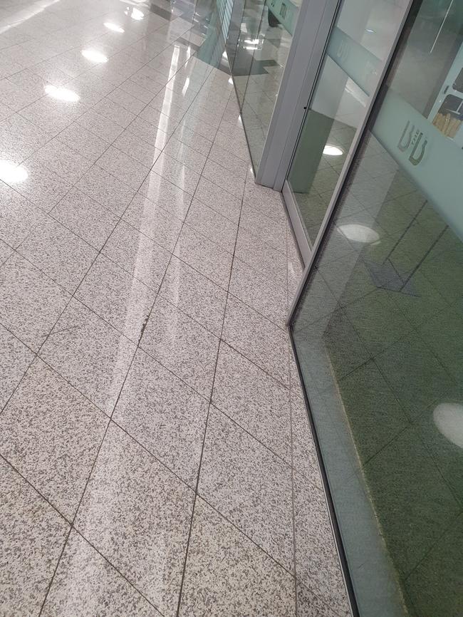 부산 연제구 지식산업센터청소, 스팅거클리닝의 전문 서비스