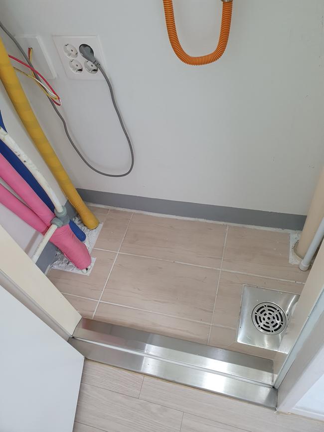 단양군 출입구청소, 스팅거클리닝의 전문 청소 서비스로 깔끔한 첫인상!