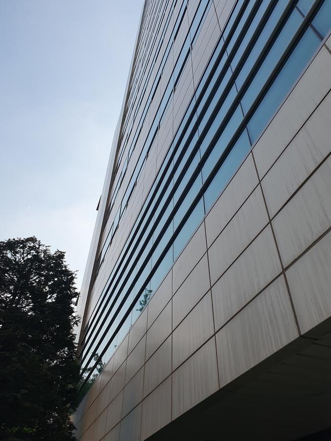 수원시 팔달구 학교청소 전문업체 스팅거클리닝으로 안전한 환경 조성!
