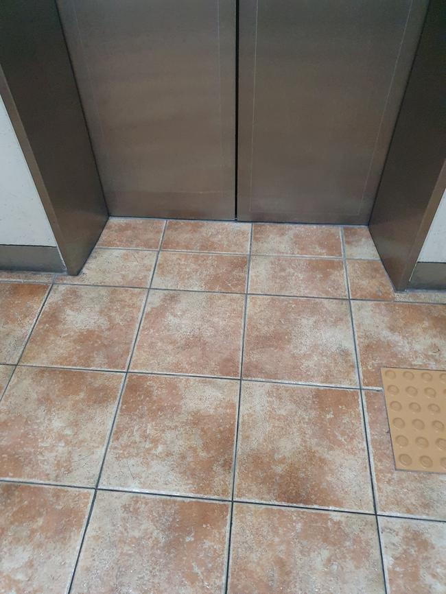 진주시 공장청소 전문업체 스팅거클리닝, 청소 걱정 끝!