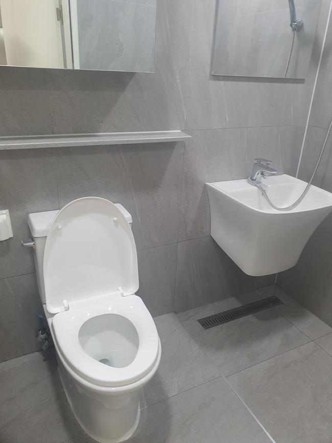 화순군 네일샵청소, 전문 청소로 고객의 신뢰를 얻는 방법