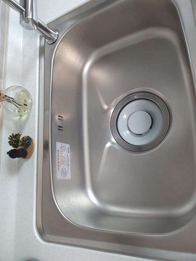 양주신도시 벽지곰팡이 제거, 스팅거클리닝의 전문 서비스로 해결하세요!